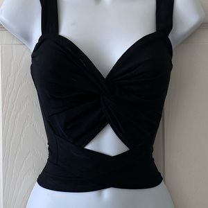 PrettyLittleThing Black Top